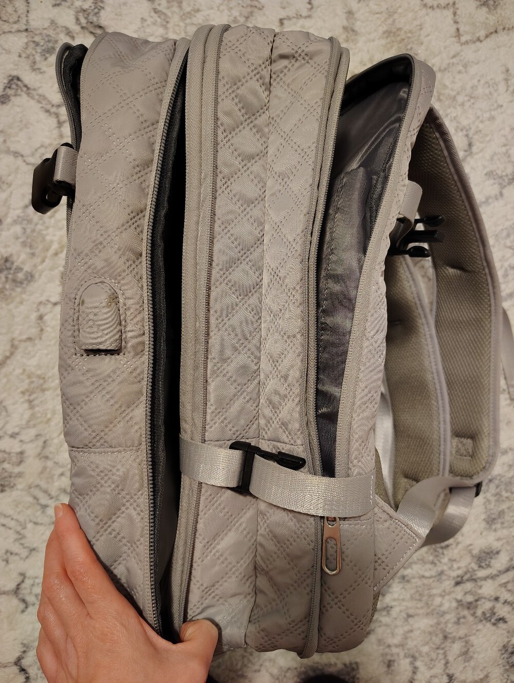 🤩 Large Gray Travel Backpack - Picture 6 of 8